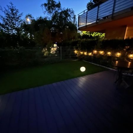 Apartament Z Garazem I Ogrodem 科沃布热格 外观 照片